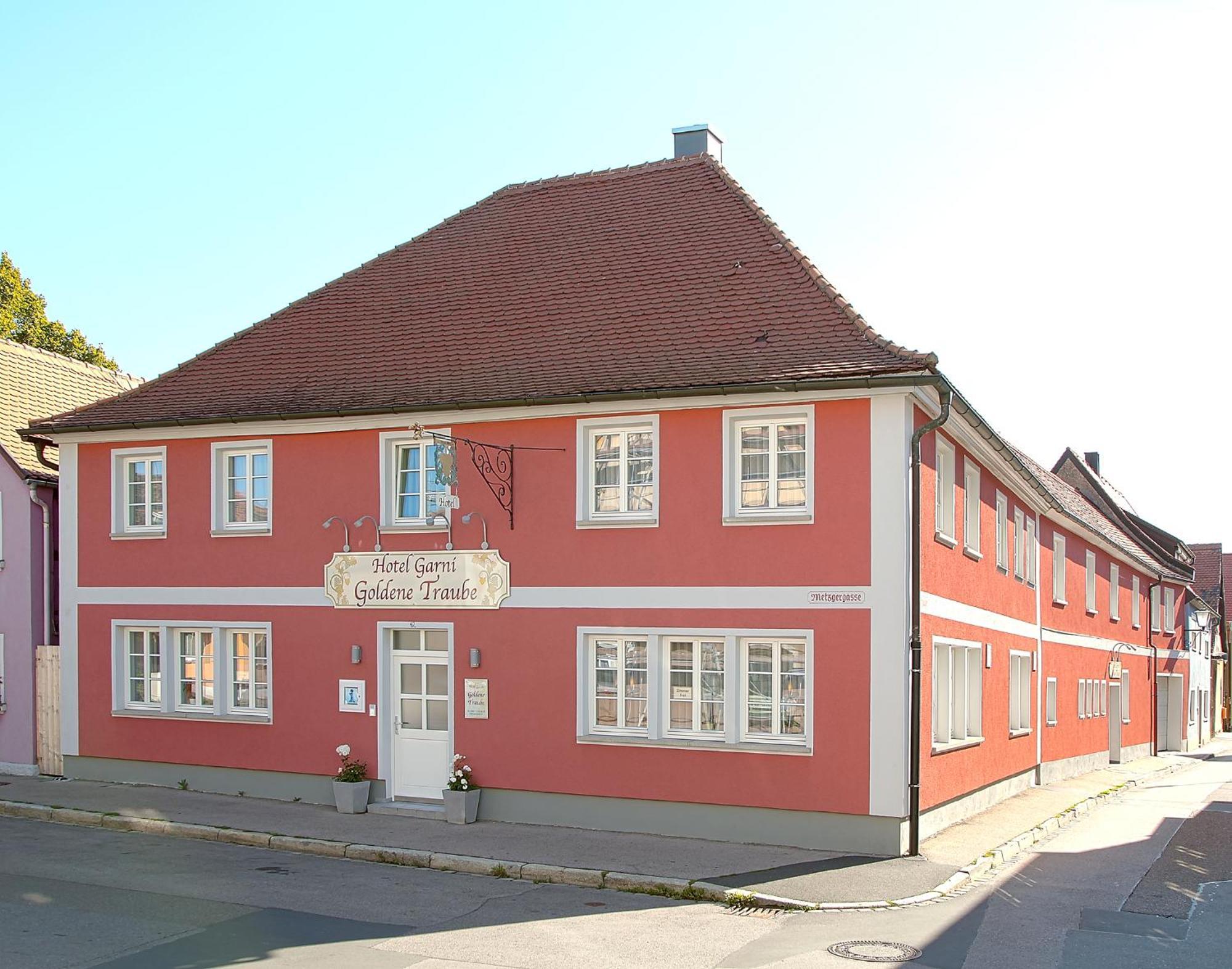 Hotel Garni Goldene Traube Bad Windsheim Exterior photo